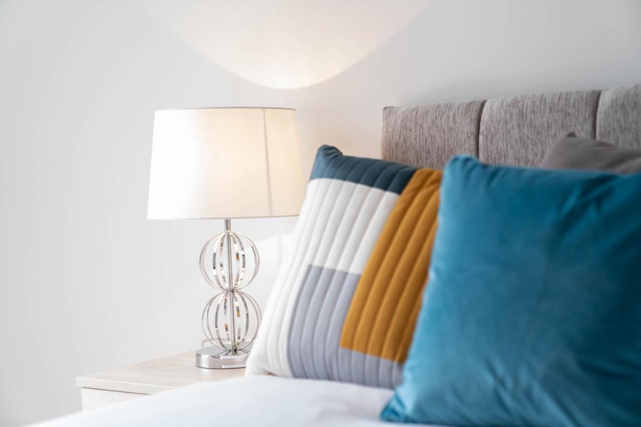 New Build - 2 Bed Snug Modern Apartment - Juliet Balcony - Roof Top Terrace - Digbeth, Birmingham City Centre - Free Netflix & Smart Tv Zewnętrze zdjęcie