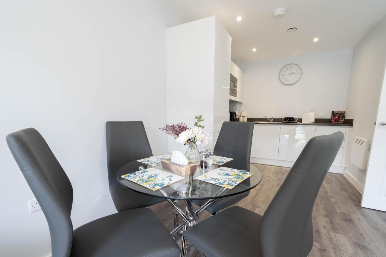 New Build - 2 Bed Snug Modern Apartment - Juliet Balcony - Roof Top Terrace - Digbeth, Birmingham City Centre - Free Netflix & Smart Tv Zewnętrze zdjęcie